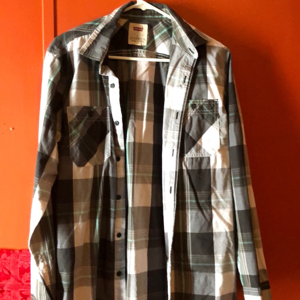 Levi’s button down shirt
